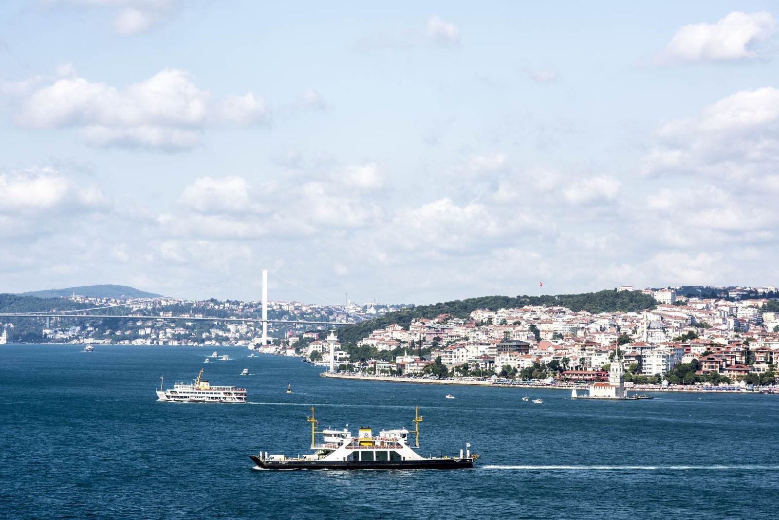 Vista do Bósforo e da costa de Istambul